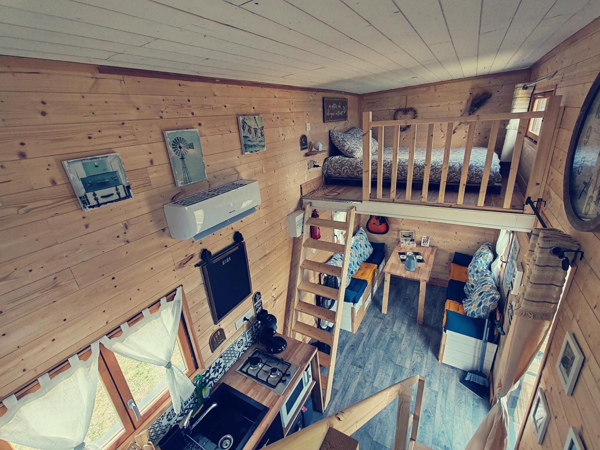 Tiny House Des Bougnats Villa Teilhede ภายนอก รูปภาพ