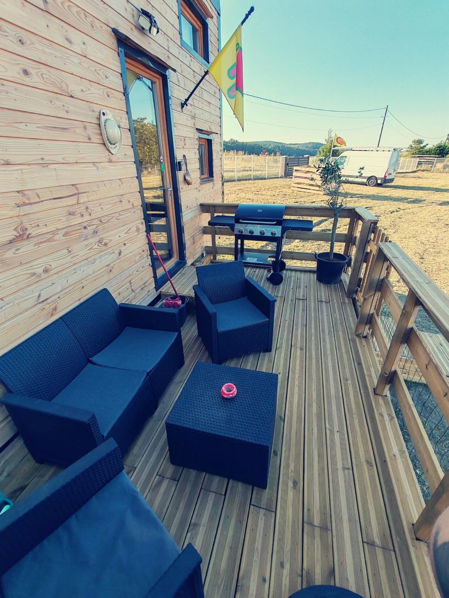 Tiny House Des Bougnats Villa Teilhede ภายนอก รูปภาพ